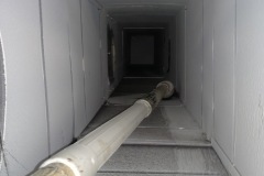 Manually cleaning a dirty duct